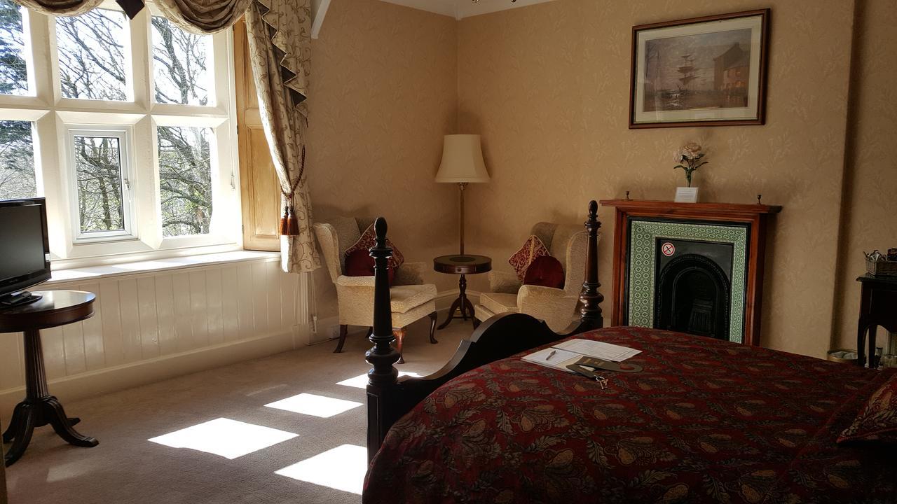 St David'S Guesthouse Haverfordwest Exterior photo